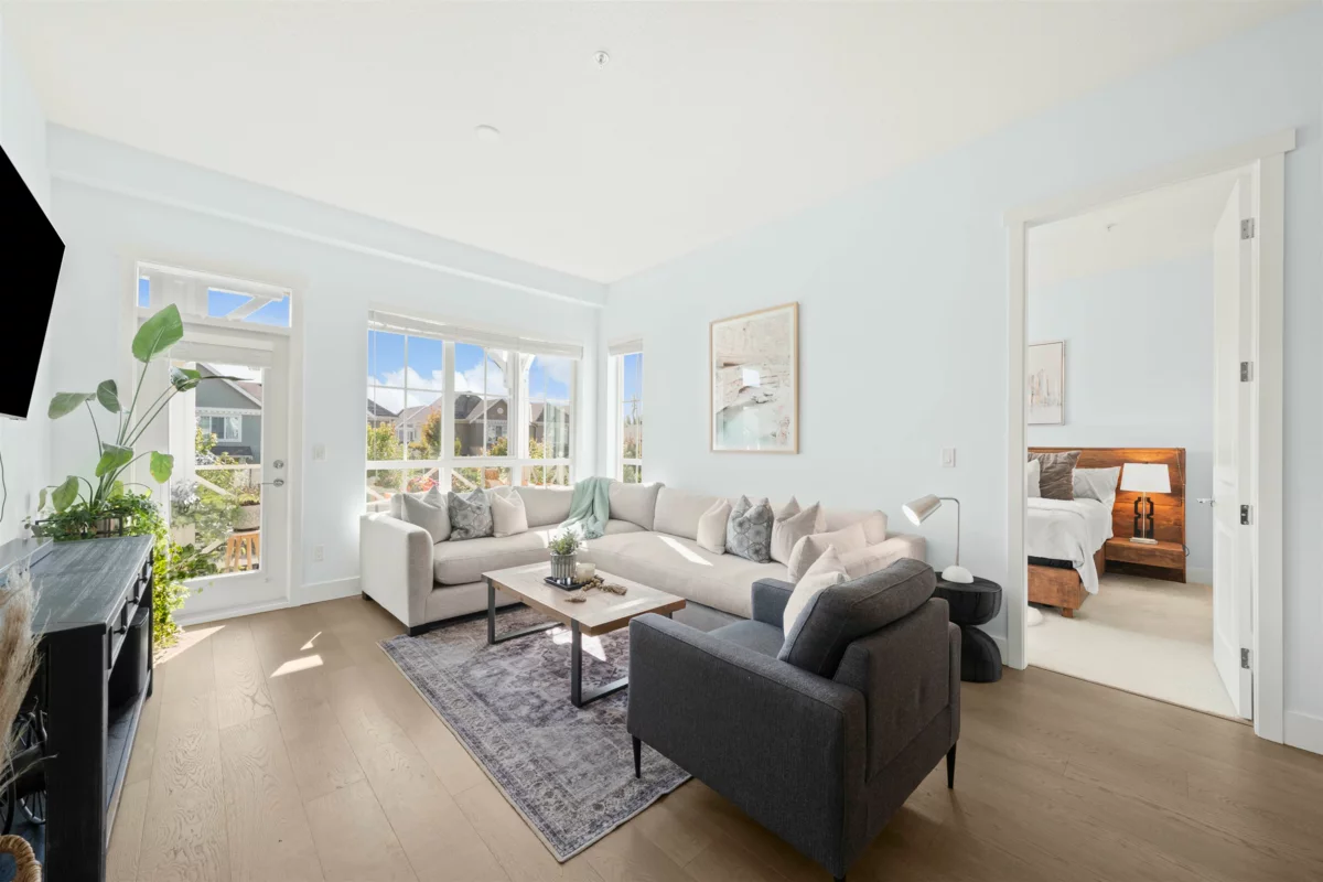 Breakfast Nook Photo of 227 5535 Admiral Way, Delta, BC