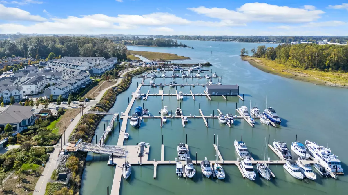 Community Amenities Photo (Clubhouse) of 227 5535 Admiral Way, Delta, BC