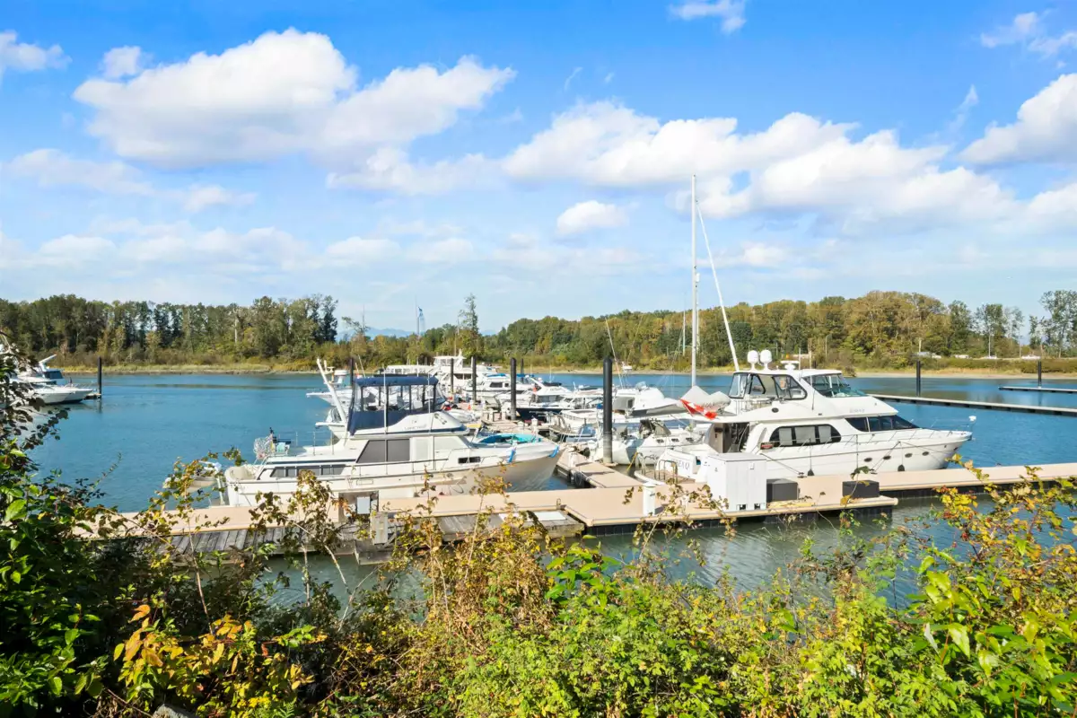Swimming Pool Photo of 227 5535 Admiral Way, Delta, BC