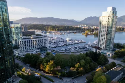 2904 1238 Melville Street, Vancouver, BC
