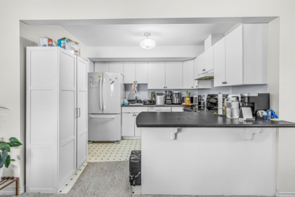 Basement Recreation Room Photo of 20558 122 Avenue, Maple Ridge, BC