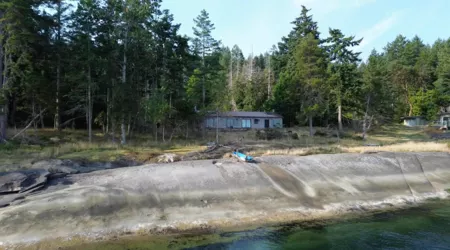 1820 Ellis Road, Galiano Island, BC, Galiano Island — Single Family Residence for sale