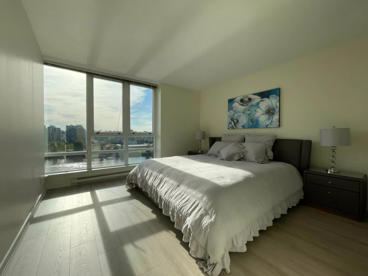 Dining Area Photo of 1101 980 Cooperage Way, Vancouver, BC