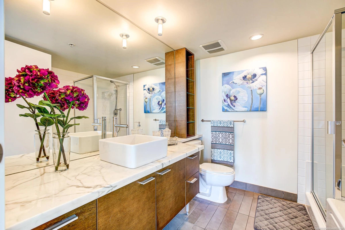 Kitchen Photo of 1101 980 Cooperage Way, Vancouver, BC