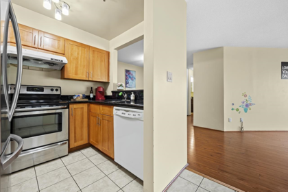 203 7800 St. Albans Road, Richmond, BC, Richmond — Apartment/Condo for sale