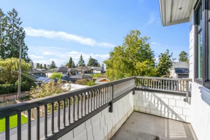 Laundry Room Photo of 345 E 20th Street, North Vancouver, BC