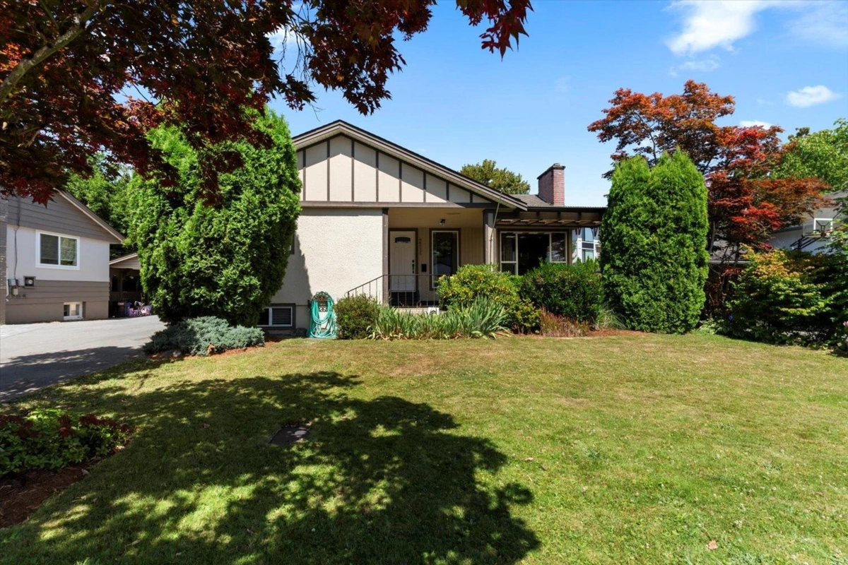 Exterior Front Photo of 46535 Clayton Avenue, Chilliwack, BC