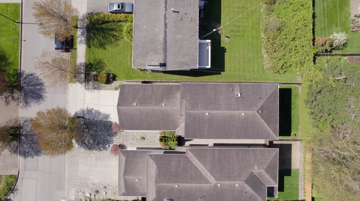 Swimming Pool Photo of 4737 Dunfell Road, Richmond, BC