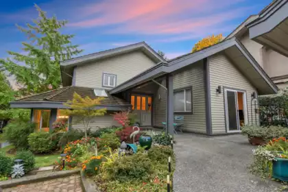 6960 Odlum Court, West Vancouver, BC, West Vancouver — Single Family Residence for sale
