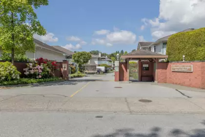 151 6875 121 Street, Surrey, BC, Surrey — Townhouse for sale