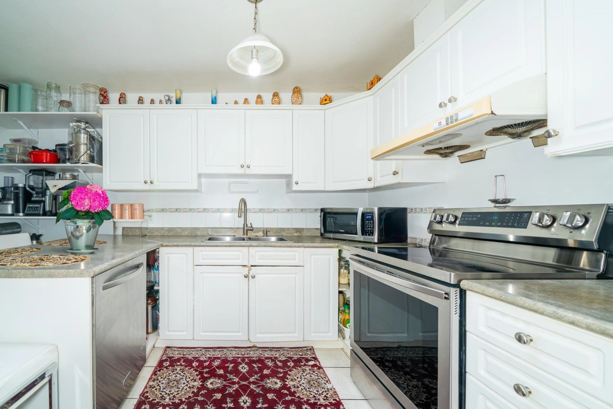 Bedroom 2 Photo of 4920 Claude Avenue, Burnaby, BC