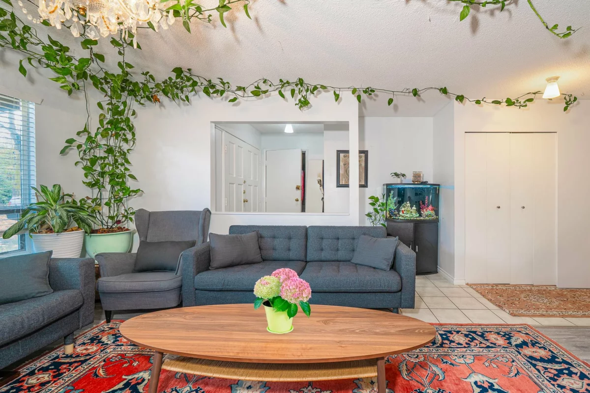 Guest Bathroom Photo of 4920 Claude Avenue, Burnaby, BC