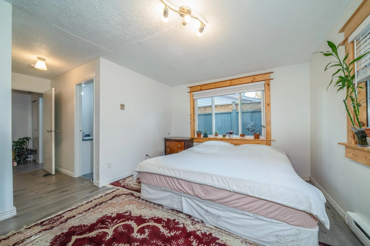 Laundry Room Photo of 4920 Claude Avenue, Burnaby, BC