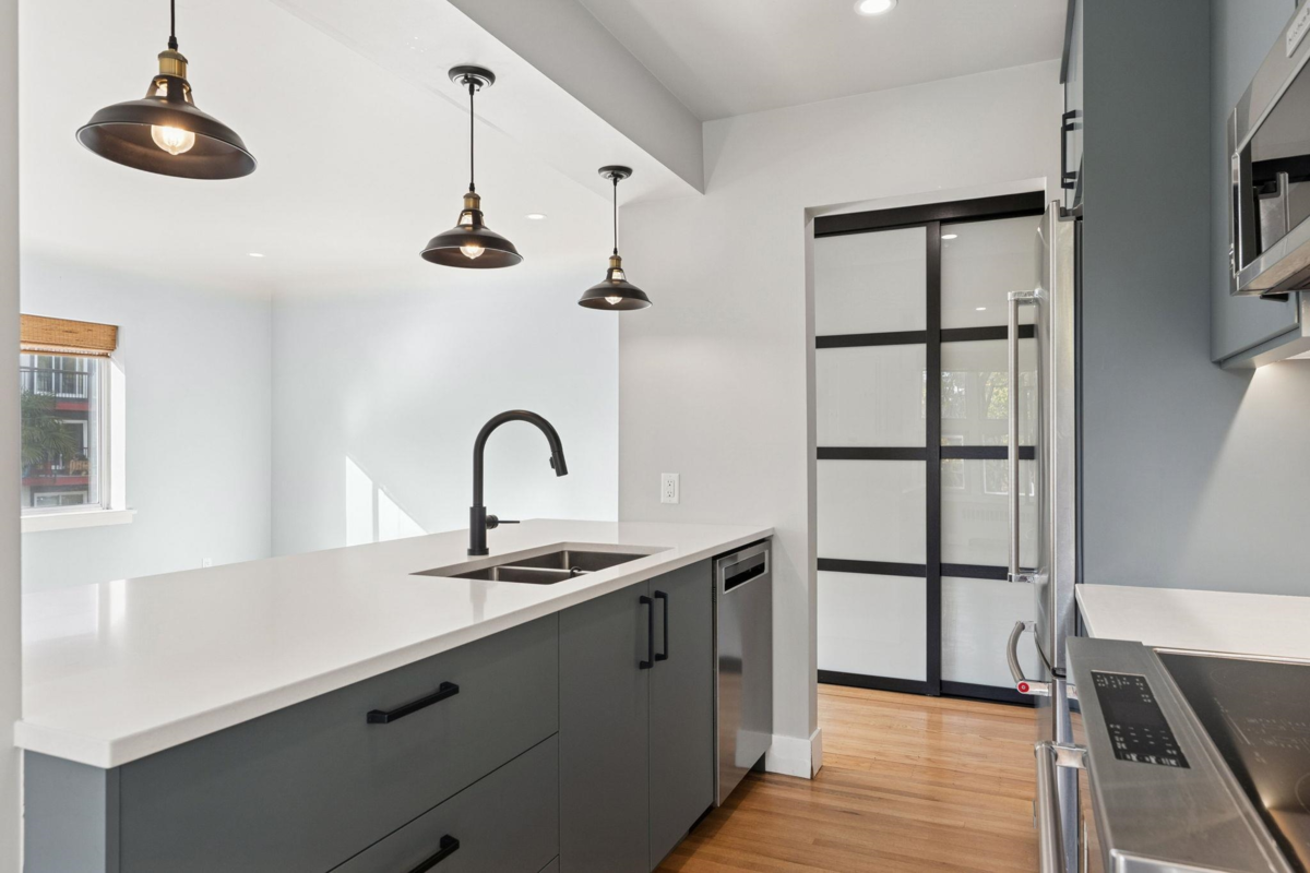 Kitchen Photo of 103 2776 Pine Street, Vancouver, BC