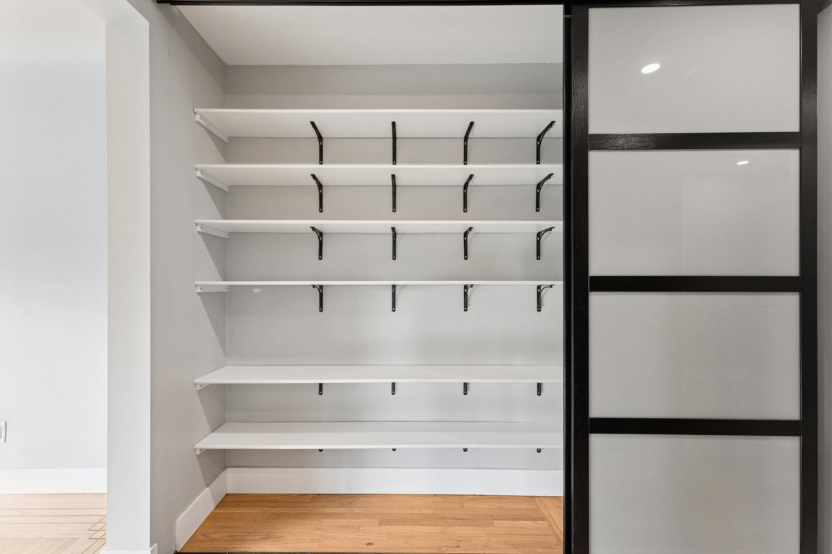 Powder Room Photo of 103 2776 Pine Street, Vancouver, BC