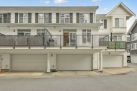 8 10433 158 Street, Surrey, BC