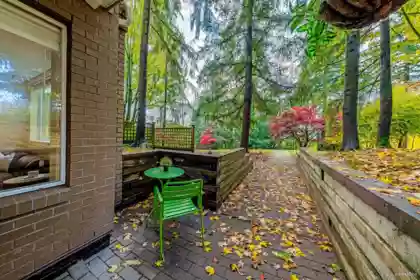 105 6742 Station Hill Court, Burnaby, BC, Burnaby — Apartment/Condo for sale