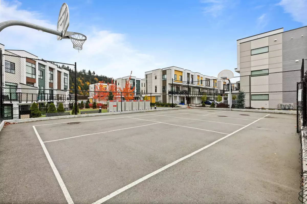 Hot Tub / Spa Photo of 211 46150 Thomas Road, Chilliwack, BC