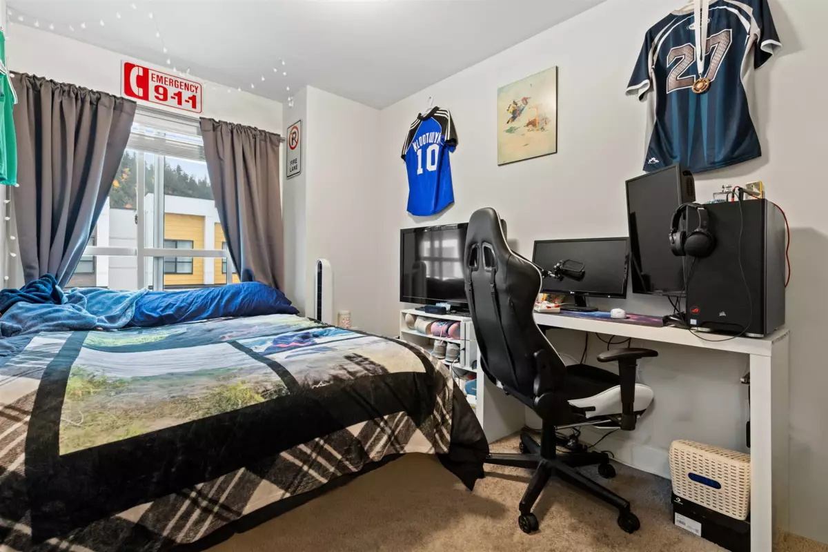 Staircase Photo of 211 46150 Thomas Road, Chilliwack, BC