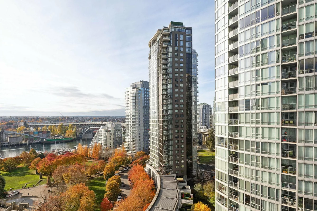 Bedroom 2 Photo of 1705 1438 Richards Street, Vancouver, BC