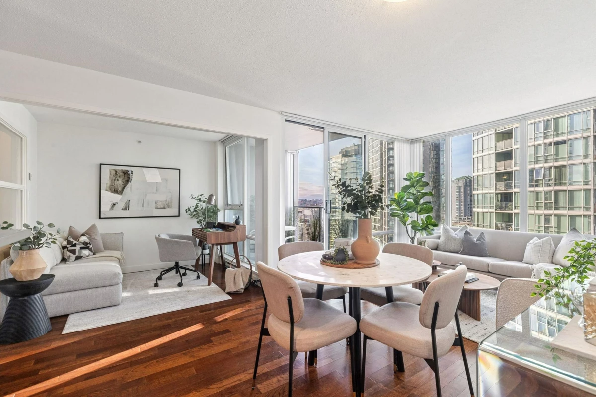 Dining Area Photo of 1705 1438 Richards Street, Vancouver, BC