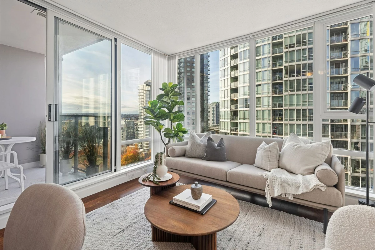 Exterior Front Photo of 1705 1438 Richards Street, Vancouver, BC