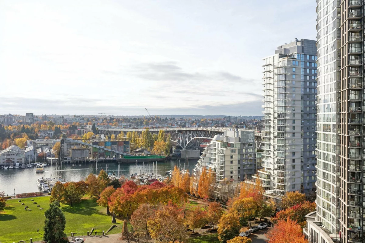 Living Room Photo of 1705 1438 Richards Street, Vancouver, BC