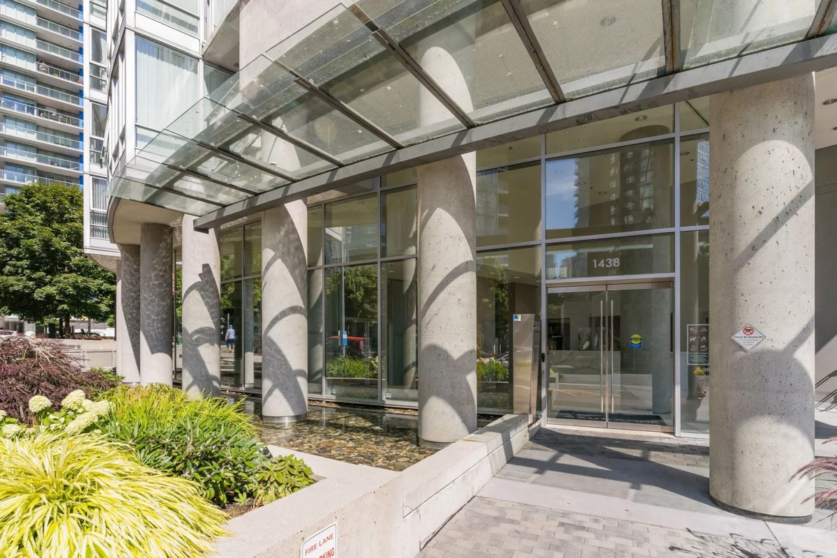 Outdoor Patio Photo of 1705 1438 Richards Street, Vancouver, BC