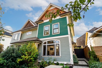 1915 Templeton Drive, Vancouver, BC, Vancouver — Half Duplex for sale