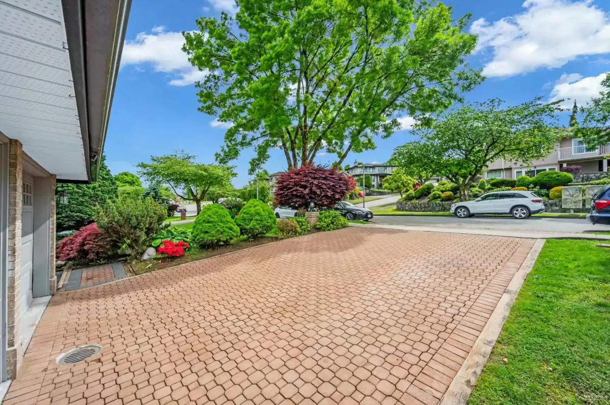 Aerial View of 7548 Sequoia Road, Burnaby, BC