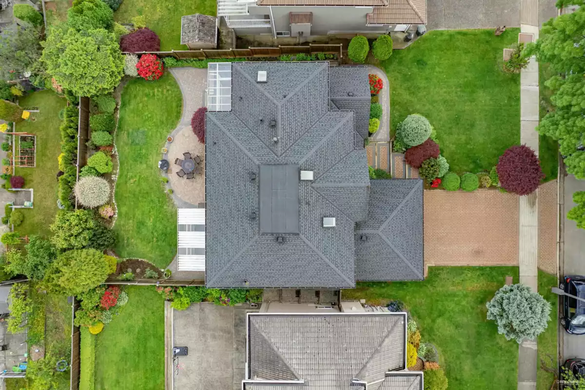 Community Amenities Photo (Clubhouse) of 7548 Sequoia Road, Burnaby, BC