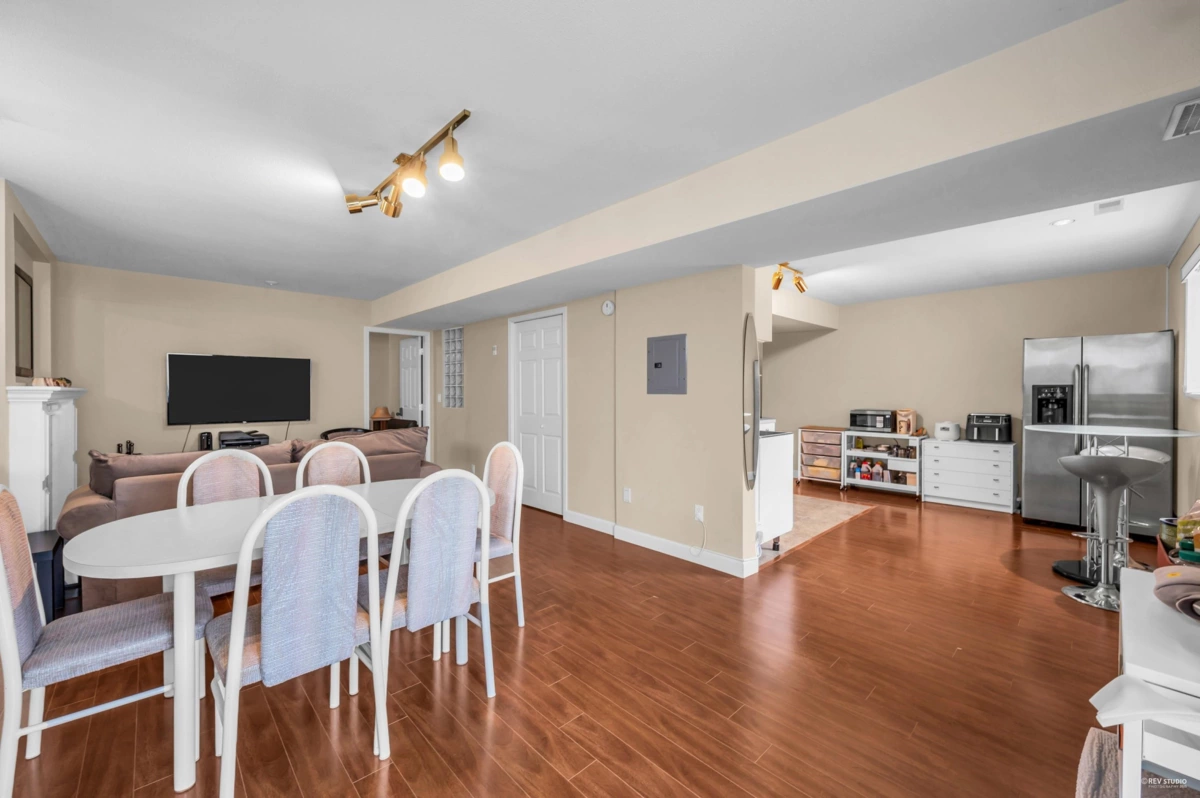 Outdoor Deck Photo of 7548 Sequoia Road, Burnaby, BC