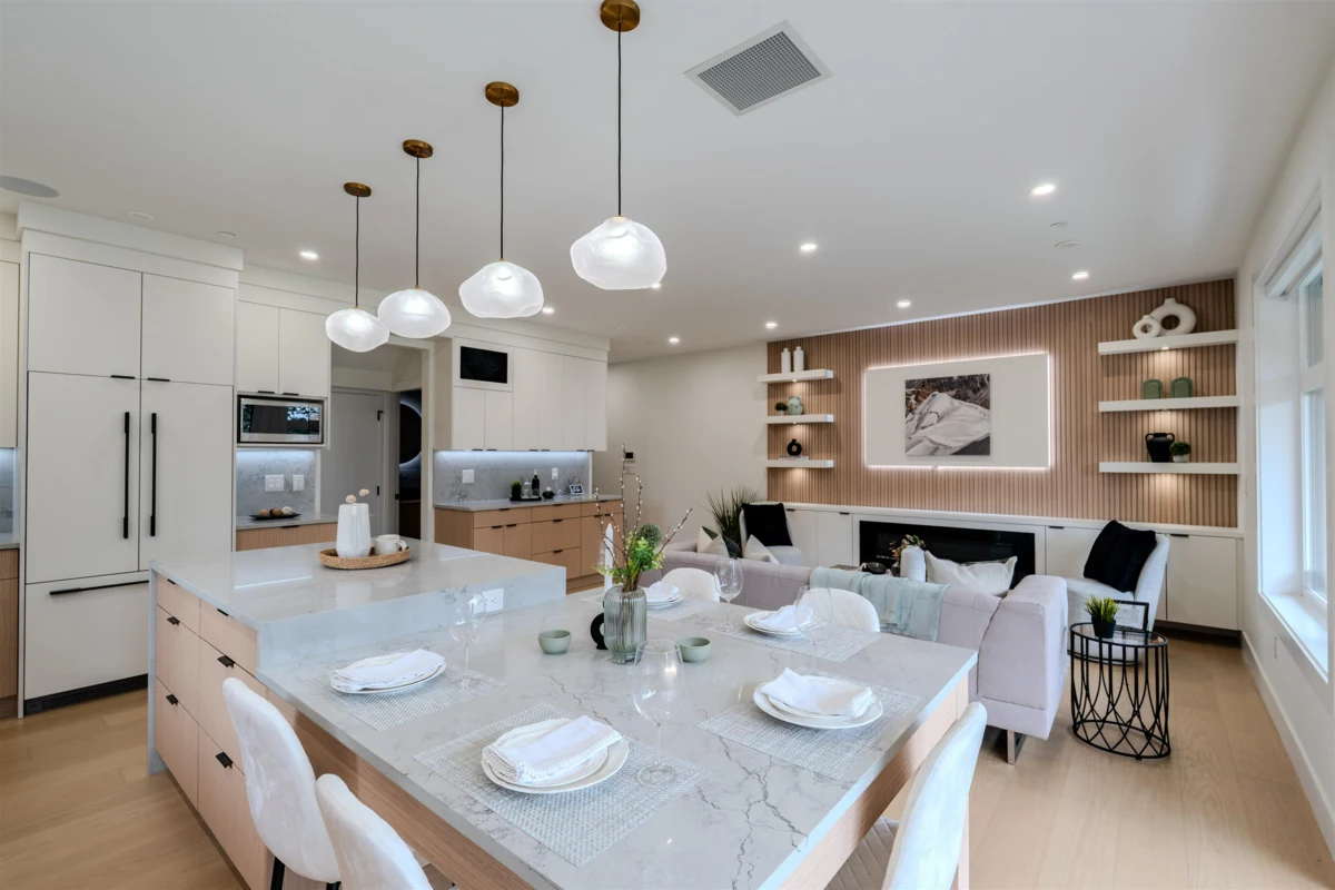 Kitchen Photo of 2 3576 E Pender Street, Vancouver, BC