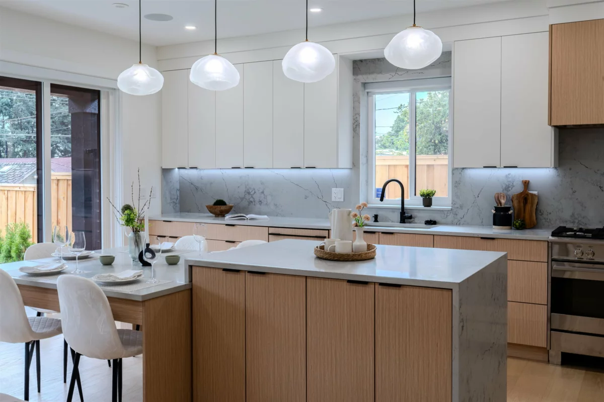 Loft / Bonus Room Photo of 2 3576 E Pender Street, Vancouver, BC