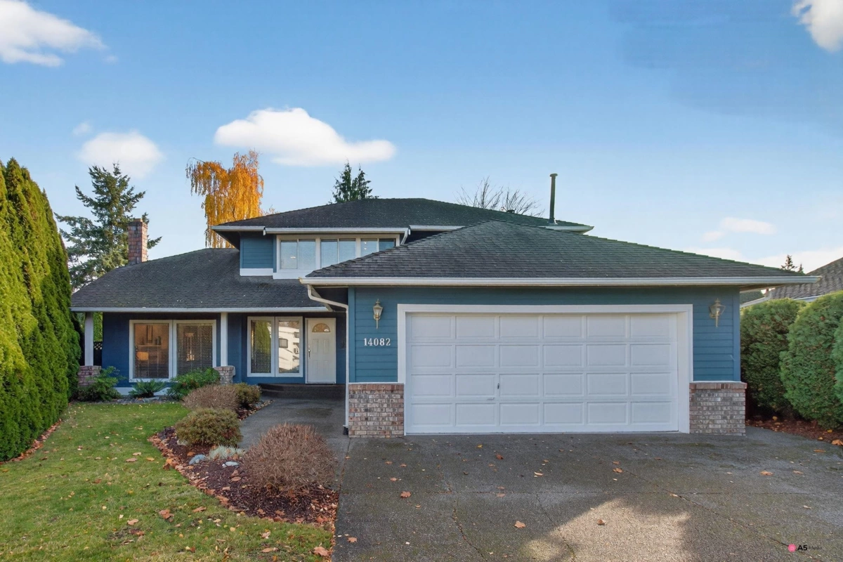 Exterior Front Photo of 14082 17 Avenue, Surrey, BC