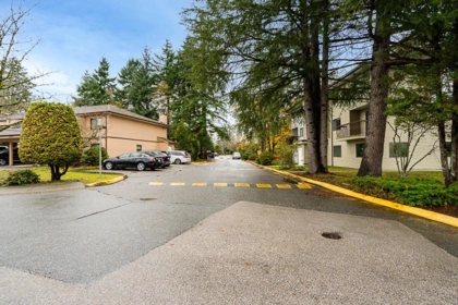 101 7064 133b Street, Surrey, BC, Surrey — Townhouse for sale