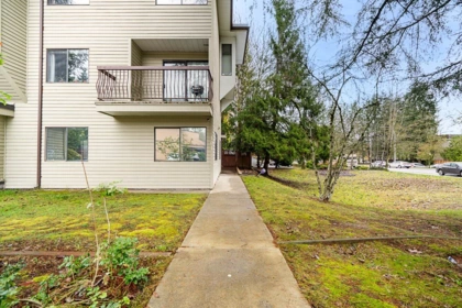 101 7064 133b Street, Surrey, BC, Surrey — Townhouse for sale