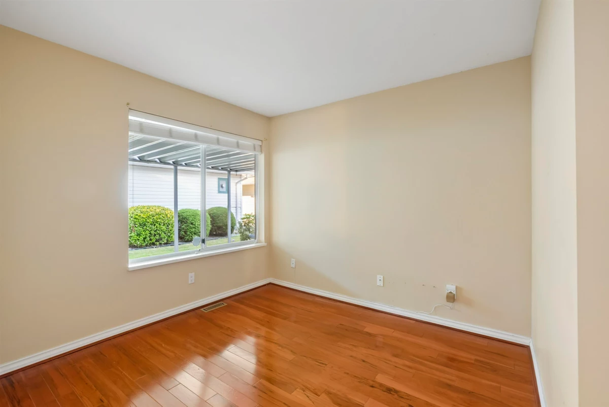 Bedroom 4 Photo of 115 10172 141 Street, Surrey, BC