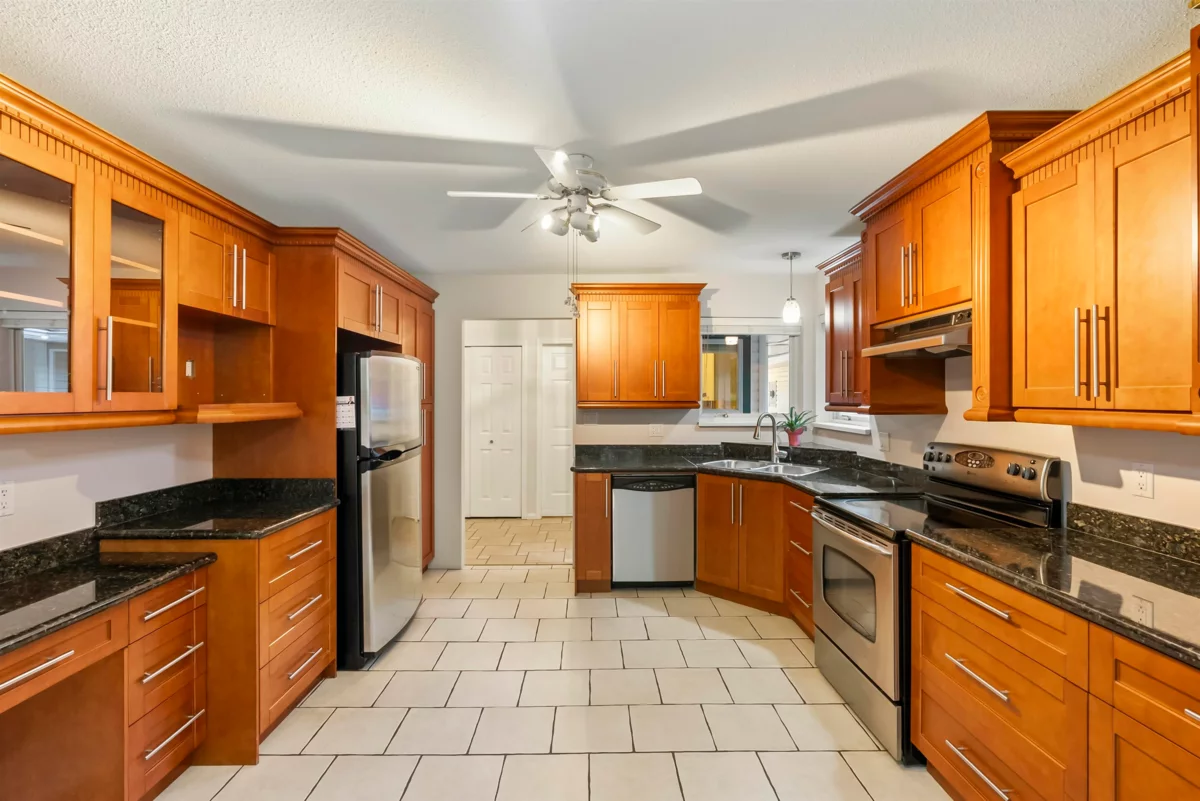 Dining Area Photo of 115 10172 141 Street, Surrey, BC