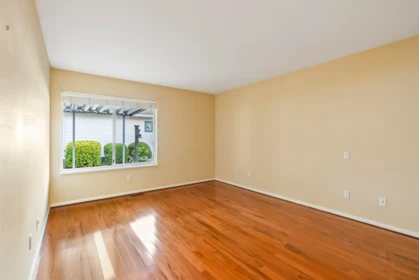 Powder Room Photo of 115 10172 141 Street, Surrey, BC