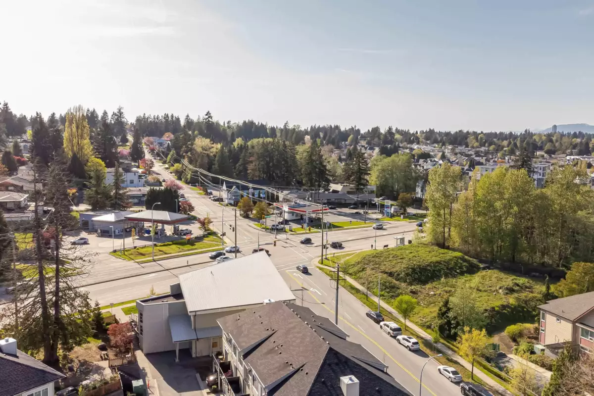 Exterior Rear Photo of 5 13670 62 Avenue, Surrey, BC