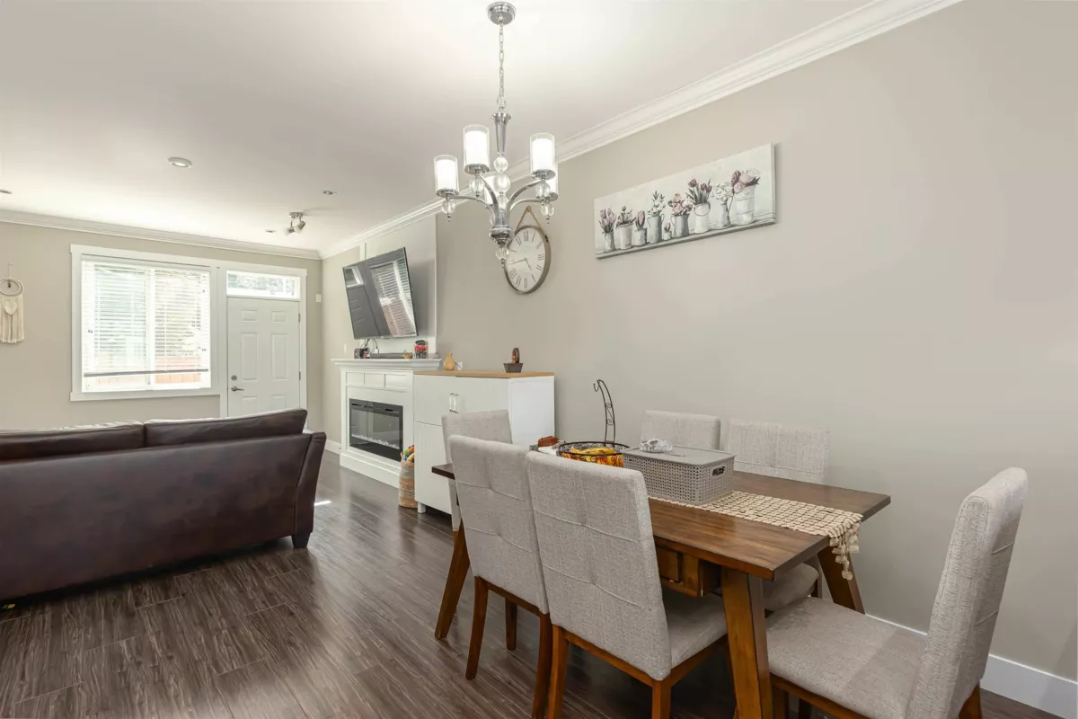 Walk-In Closet Photo of 5 13670 62 Avenue, Surrey, BC