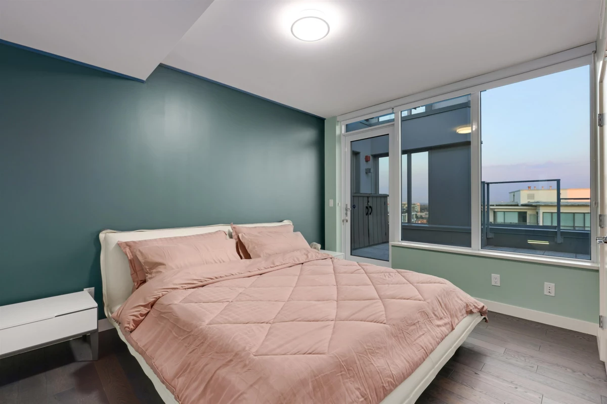 Bedroom 3 Photo of 1801 7488 Lansdowne Road, Richmond, BC