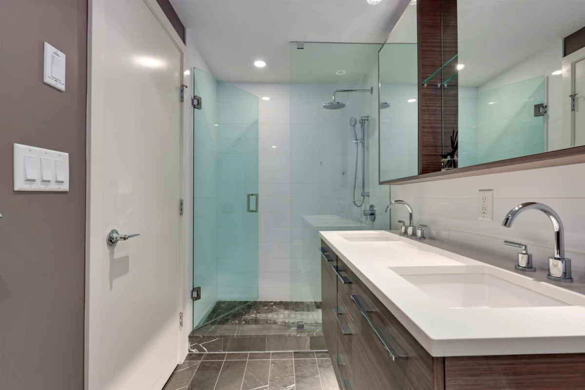 Guest Bathroom Photo of 1801 7488 Lansdowne Road, Richmond, BC