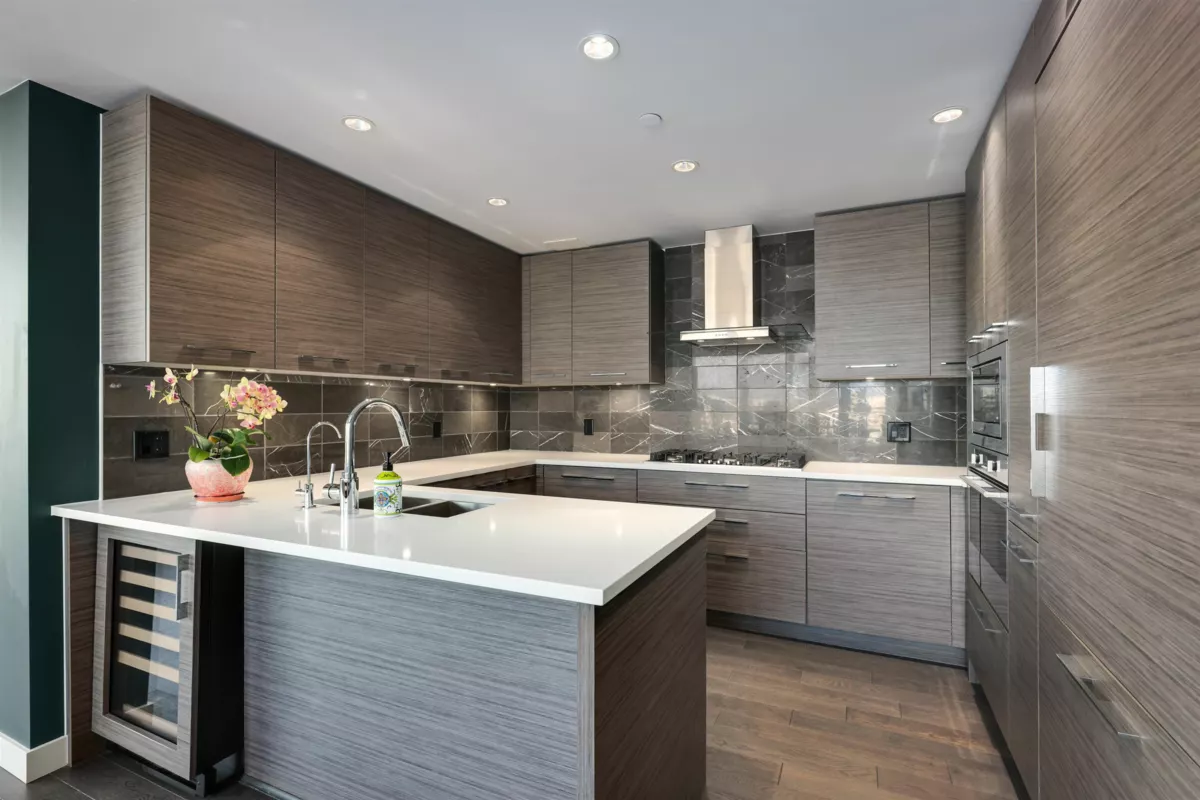 Kitchen Island Photo of 1801 7488 Lansdowne Road, Richmond, BC