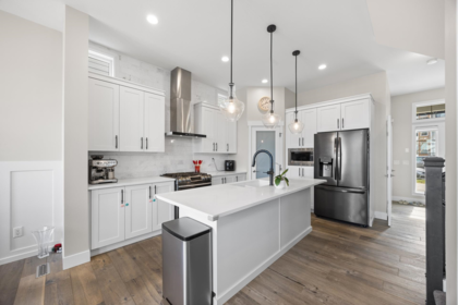 Kitchen Photo of 15825 Wills Brook Way, Surrey, BC