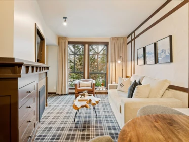 315 4320 Sundial Crescent, Whistler, BC, Whistler — Apartment/Condo for sale