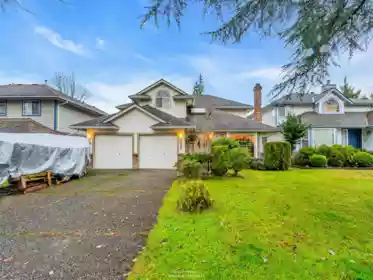 8594 212 Street, Langley, BC, Langley — Single Family Residence for sale