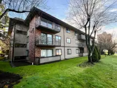 202 535 Blue Mountain Street, Coquitlam, BC