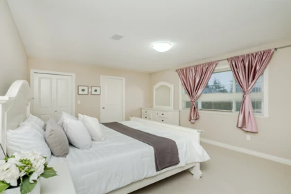 Powder Room Photo of 10 7060 Bridge Street, Richmond, BC